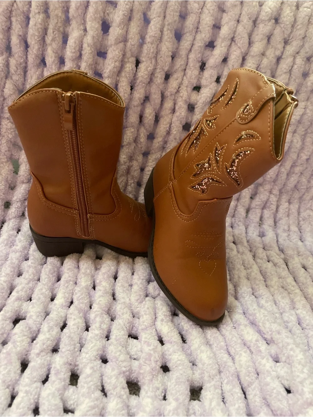 American Exchange cute tan